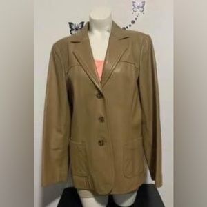 Women’s size 10 Talbot’s 100% leather jacket (tan)
